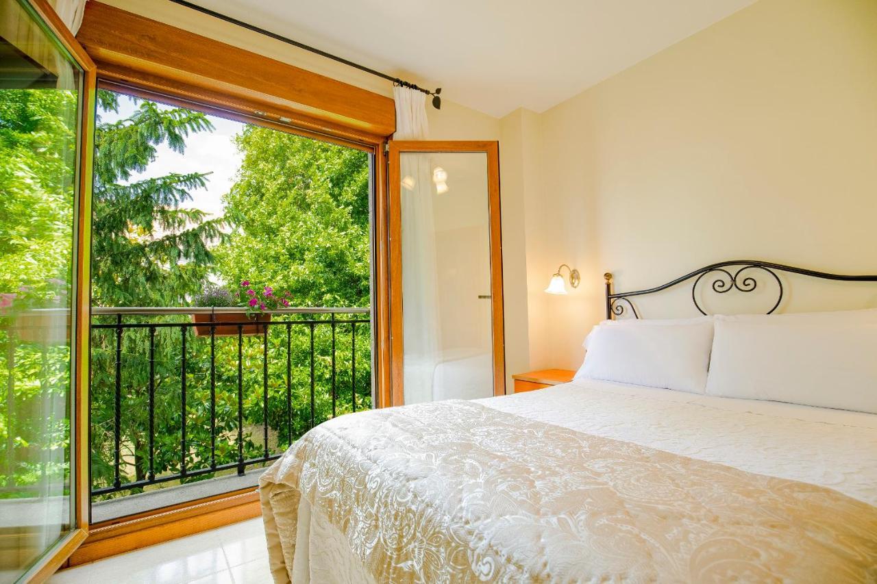 Hotel Arce Байона Екстер'єр фото